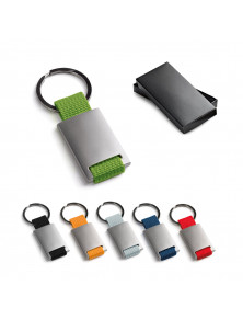 GRIPITCH. Kovová kľúčenka